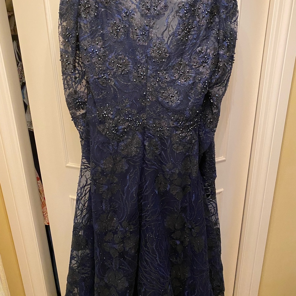 Elegant Mac Duggal Midnight Blue Lace Gown